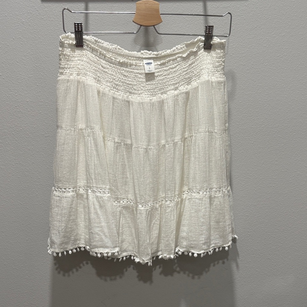 Old Navy Cream Tiered Mini Skirt